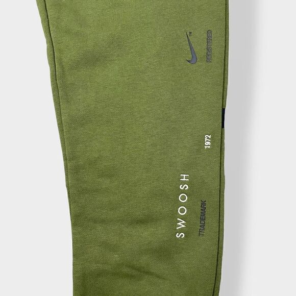 Nike Mens Sportswear Swoosh Semi Brushed Back Olive Pants Size M DD6001-326 New - Picture 3 of 12